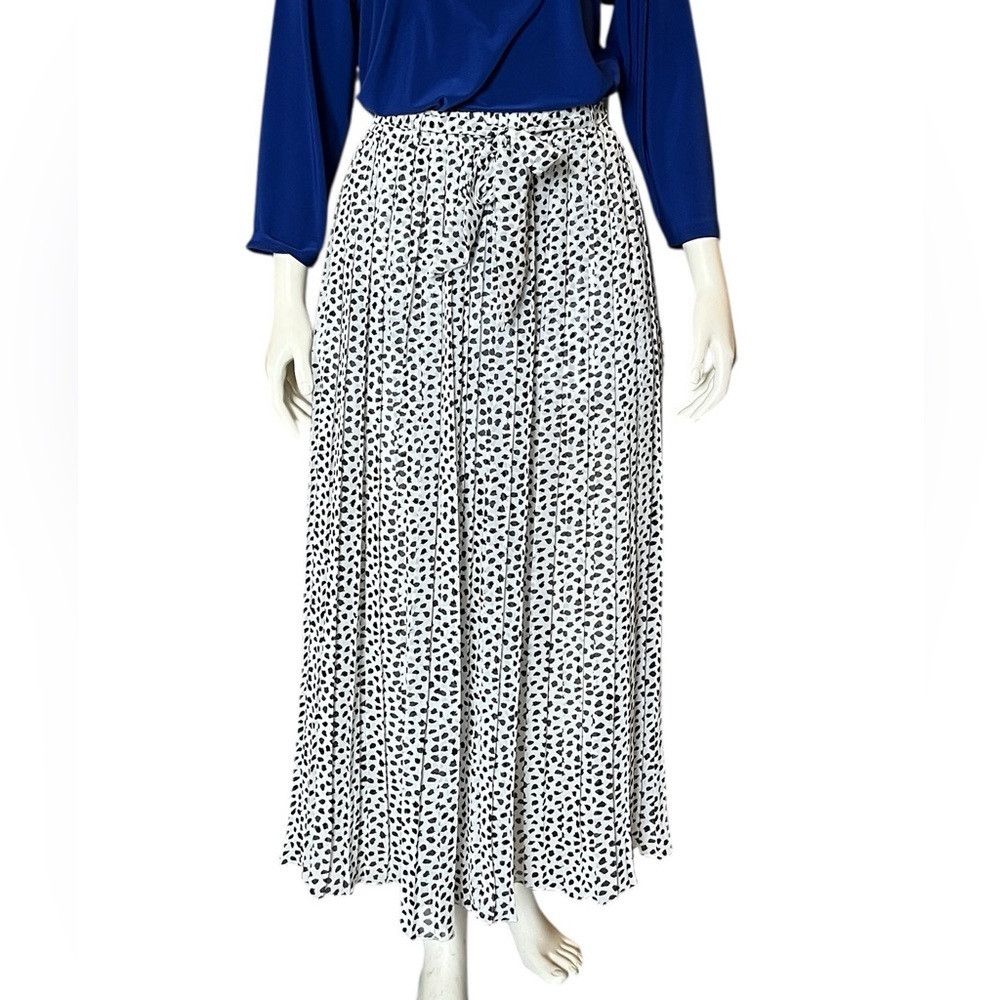 Joie Black and White Patterned Pleated Maxi Skirt Size Small Business Casual